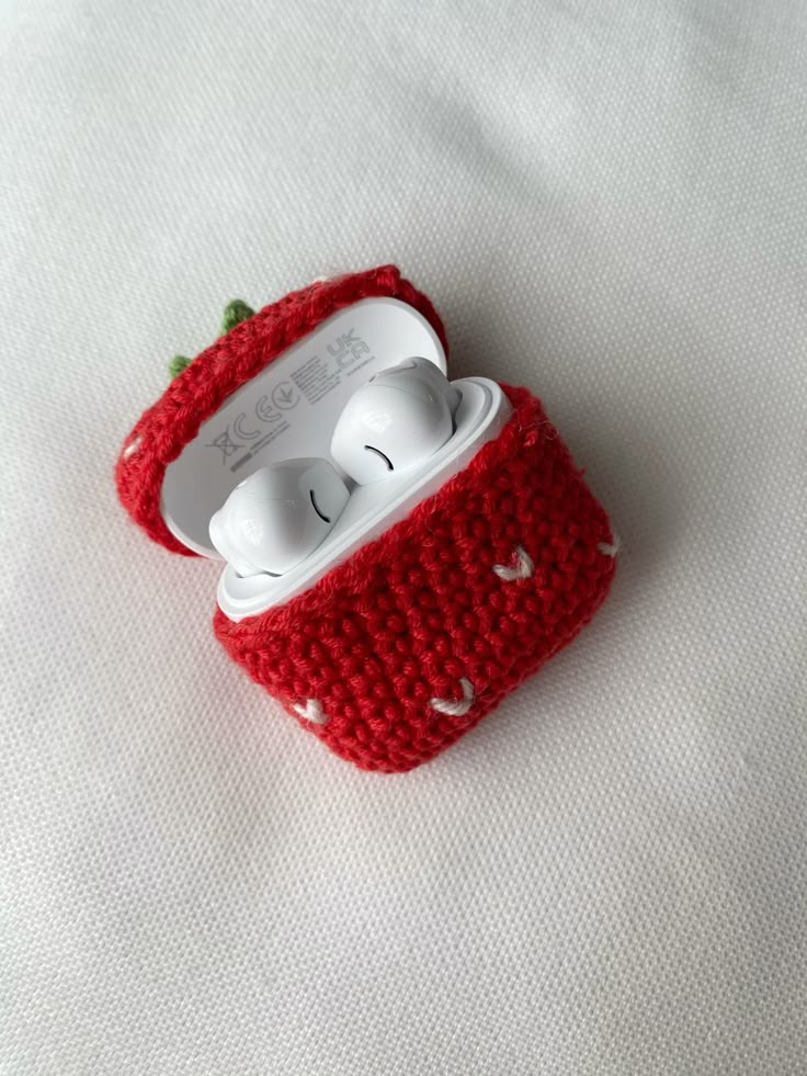 Crochet Cactus AirPods Case Cover - Image 5